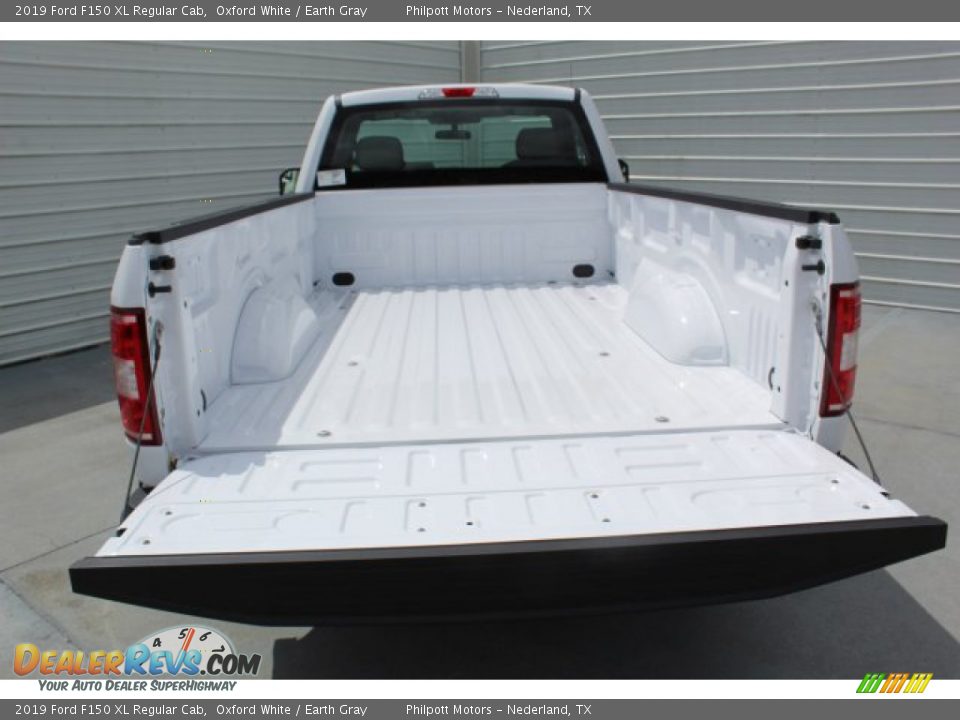 2019 Ford F150 XL Regular Cab Oxford White / Earth Gray Photo #16