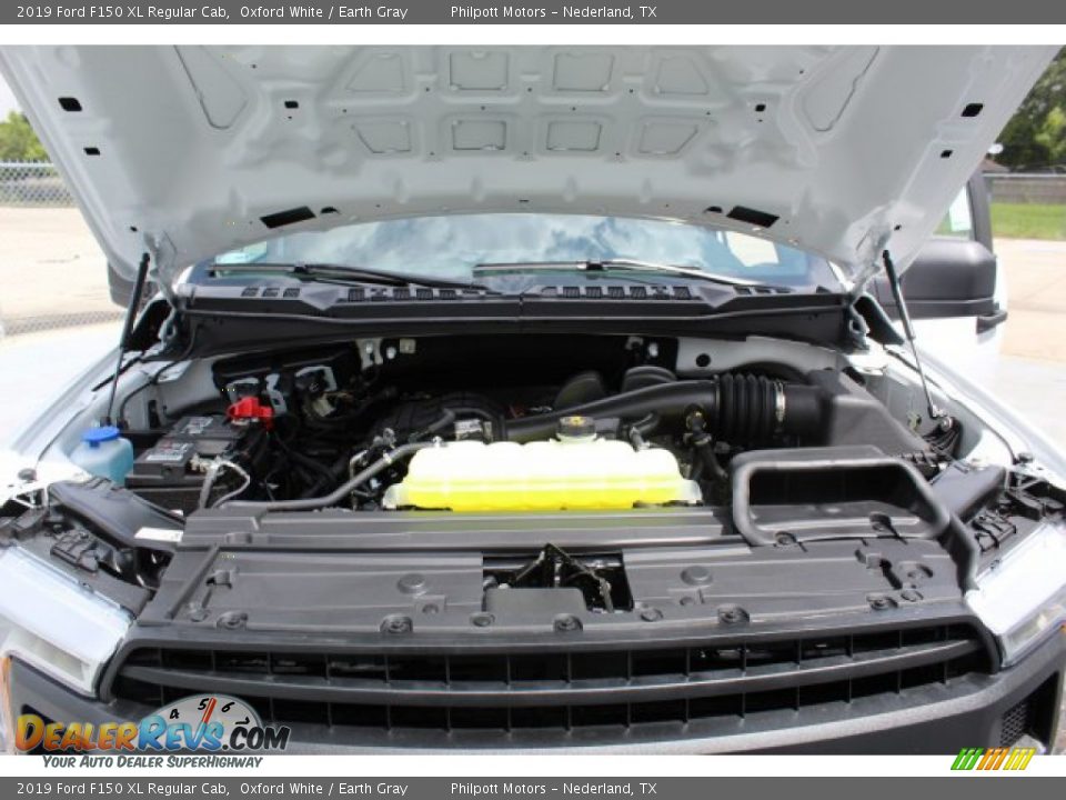 2019 Ford F150 XL Regular Cab Oxford White / Earth Gray Photo #19
