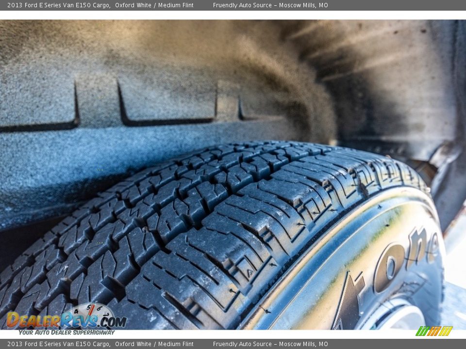 2013 Ford E Series Van E150 Cargo Oxford White / Medium Flint Photo #13