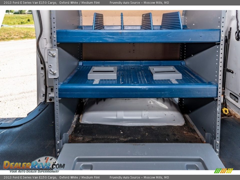 2013 Ford E Series Van E150 Cargo Oxford White / Medium Flint Photo #18