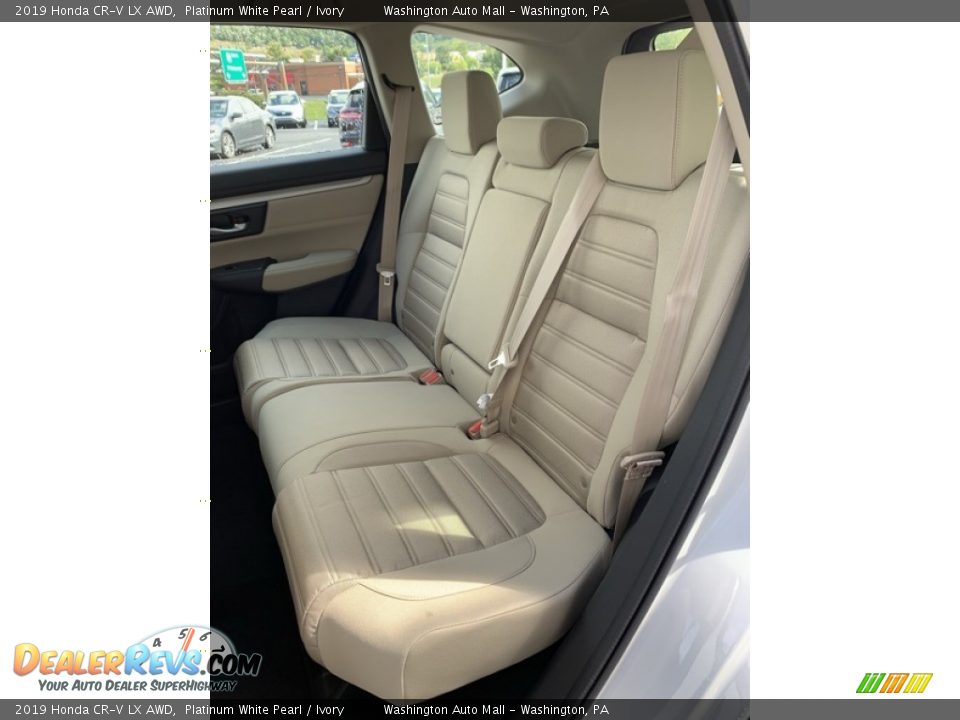 2019 Honda CR-V LX AWD Platinum White Pearl / Ivory Photo #18