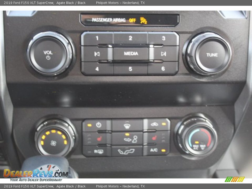 2019 Ford F150 XLT SuperCrew Agate Black / Black Photo #17
