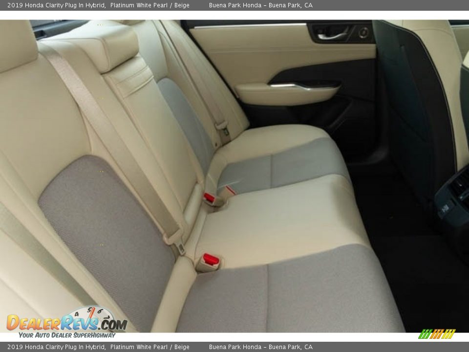 2019 Honda Clarity Plug In Hybrid Platinum White Pearl / Beige Photo #29