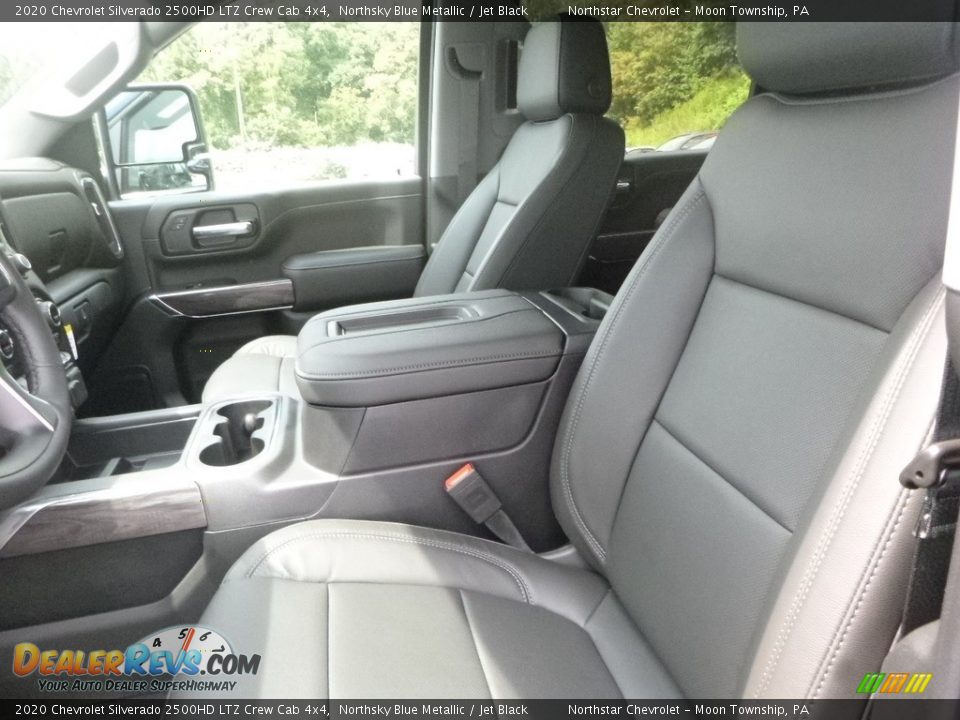 Front Seat of 2020 Chevrolet Silverado 2500HD LTZ Crew Cab 4x4 Photo #15