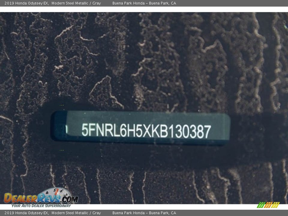 2019 Honda Odyssey EX Modern Steel Metallic / Gray Photo #18