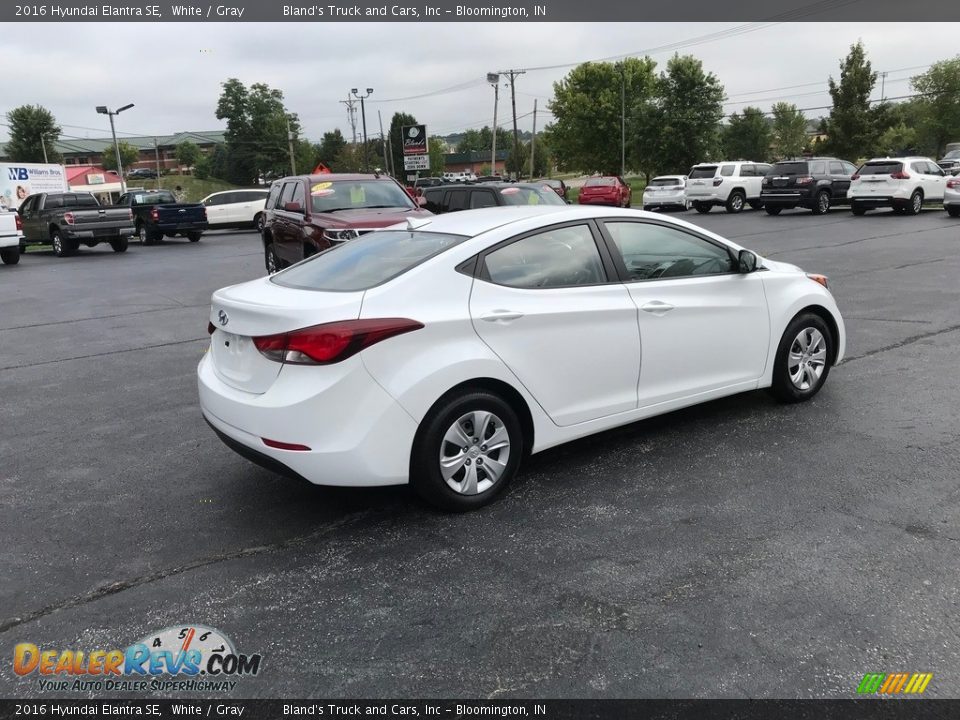 2016 Hyundai Elantra SE White / Gray Photo #6