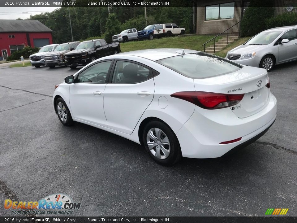 2016 Hyundai Elantra SE White / Gray Photo #8
