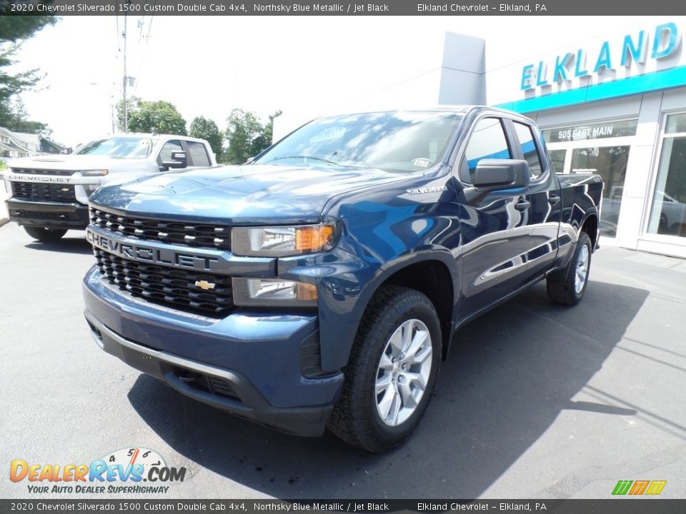 2020 Chevrolet Silverado 1500 Custom Double Cab 4x4 Northsky Blue Metallic / Jet Black Photo #2