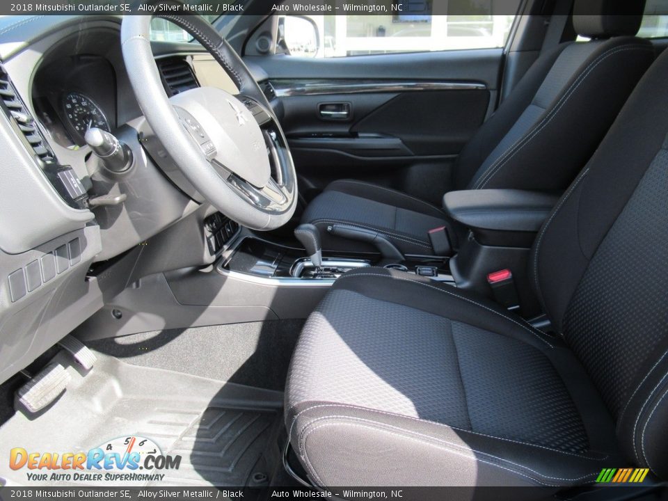 2018 Mitsubishi Outlander SE Alloy Silver Metallic / Black Photo #10