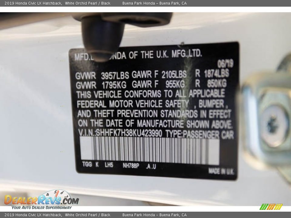 2019 Honda Civic LX Hatchback White Orchid Pearl / Black Photo #28