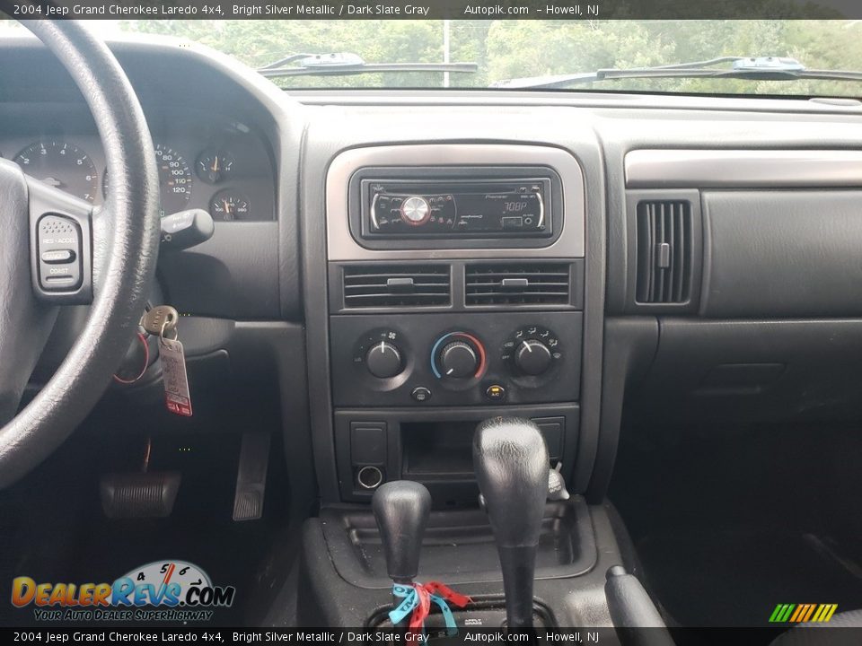 2004 Jeep Grand Cherokee Laredo 4x4 Bright Silver Metallic / Dark Slate Gray Photo #11