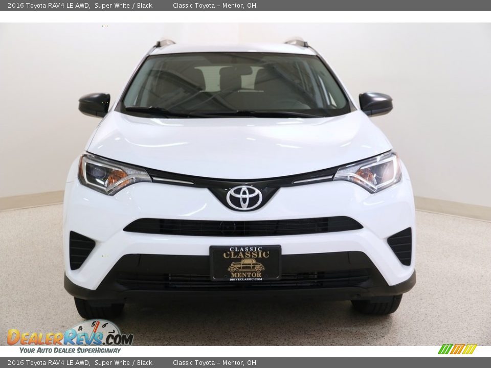 2016 Toyota RAV4 LE AWD Super White / Black Photo #2