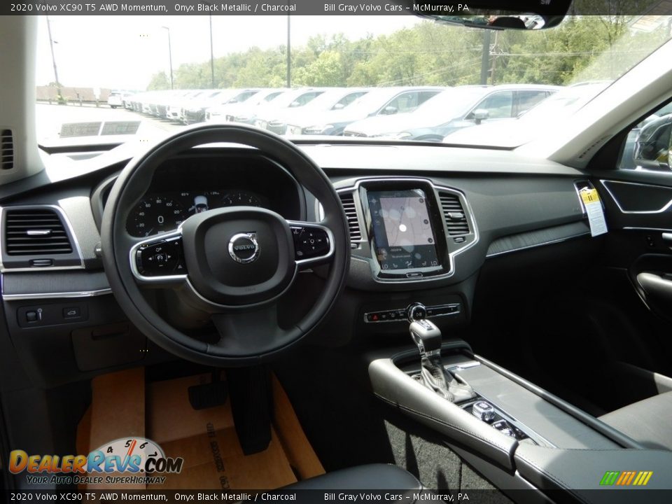 2020 Volvo XC90 T5 AWD Momentum Onyx Black Metallic / Charcoal Photo #9