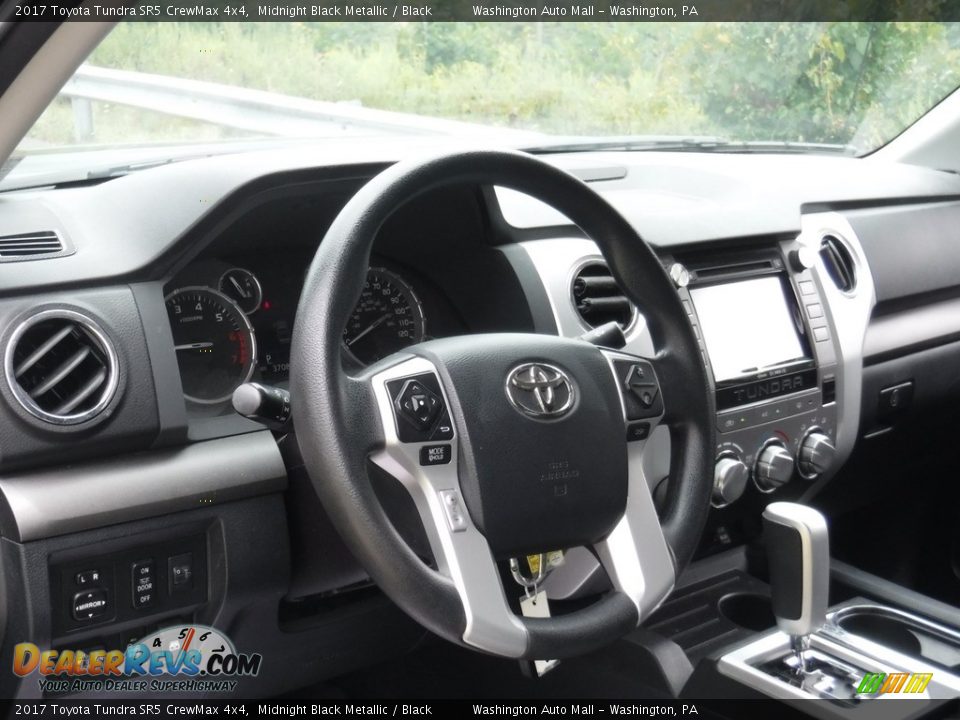 2017 Toyota Tundra SR5 CrewMax 4x4 Midnight Black Metallic / Black Photo #12