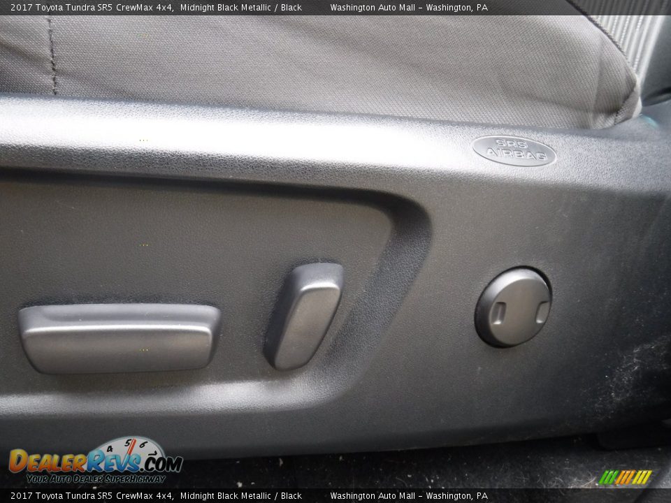 2017 Toyota Tundra SR5 CrewMax 4x4 Midnight Black Metallic / Black Photo #14