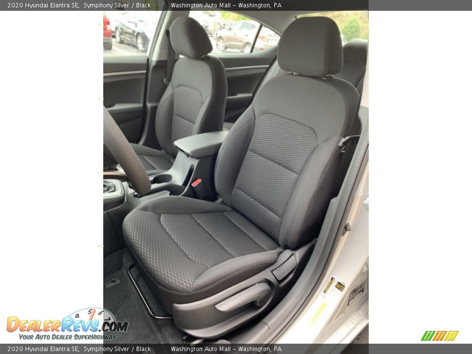 Front Seat of 2020 Hyundai Elantra SE Photo #15