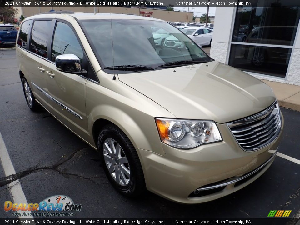 2011 Chrysler Town & Country Touring - L White Gold Metallic / Black/Light Graystone Photo #5
