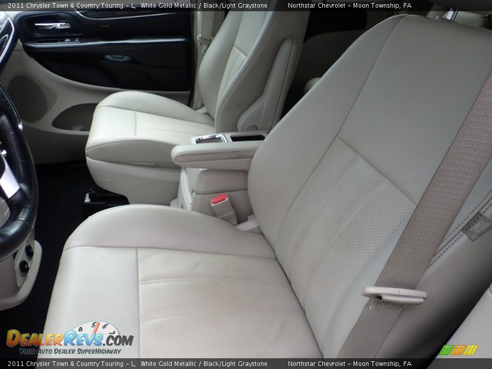 2011 Chrysler Town & Country Touring - L White Gold Metallic / Black/Light Graystone Photo #8
