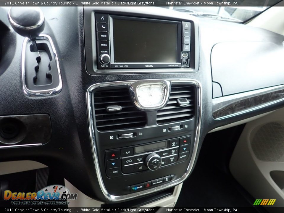 2011 Chrysler Town & Country Touring - L White Gold Metallic / Black/Light Graystone Photo #13