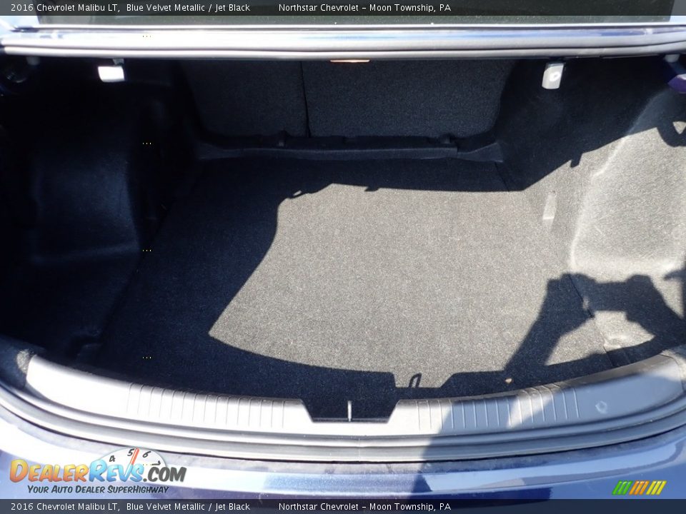 2016 Chevrolet Malibu LT Blue Velvet Metallic / Jet Black Photo #7