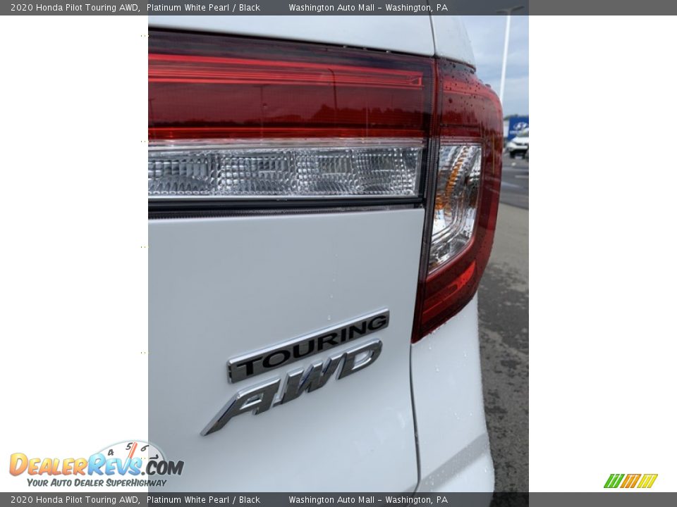 2020 Honda Pilot Touring AWD Logo Photo #26
