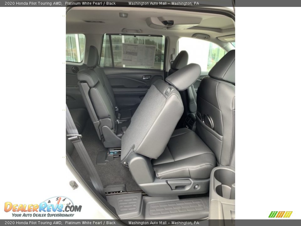 Rear Seat of 2020 Honda Pilot Touring AWD Photo #29