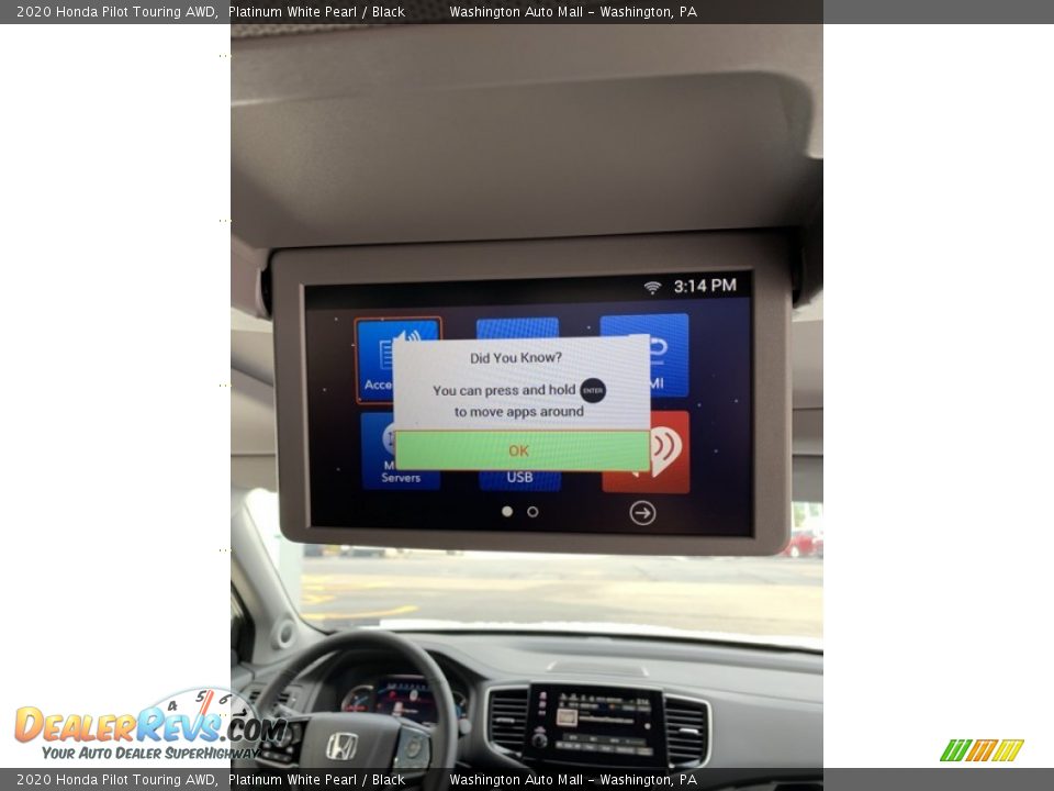 Entertainment System of 2020 Honda Pilot Touring AWD Photo #33