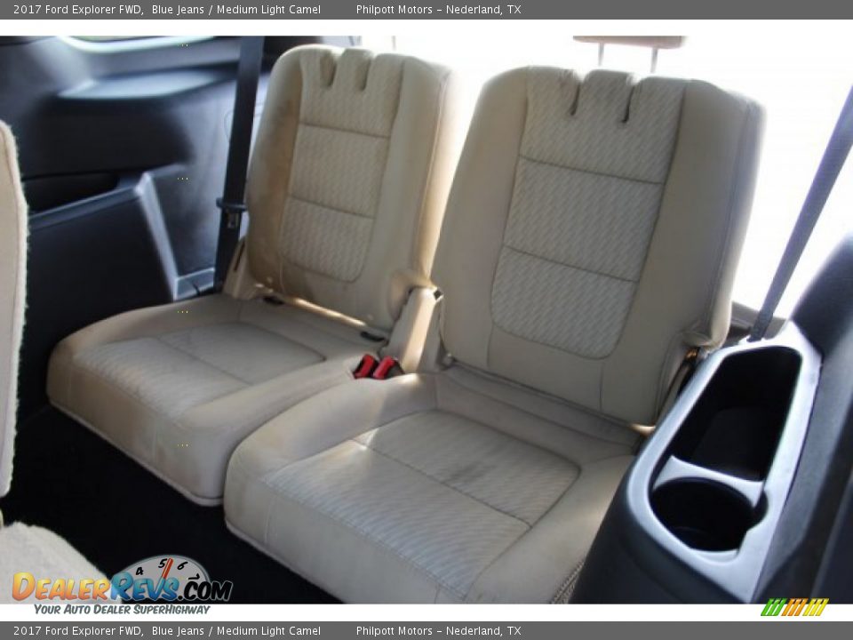2017 Ford Explorer FWD Blue Jeans / Medium Light Camel Photo #25