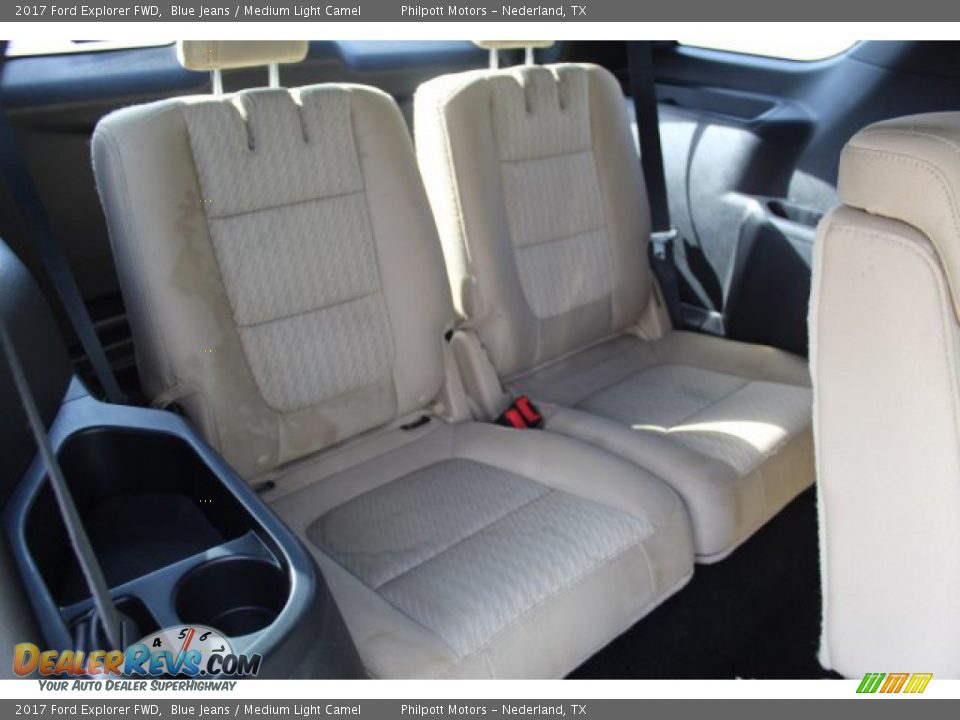 2017 Ford Explorer FWD Blue Jeans / Medium Light Camel Photo #29