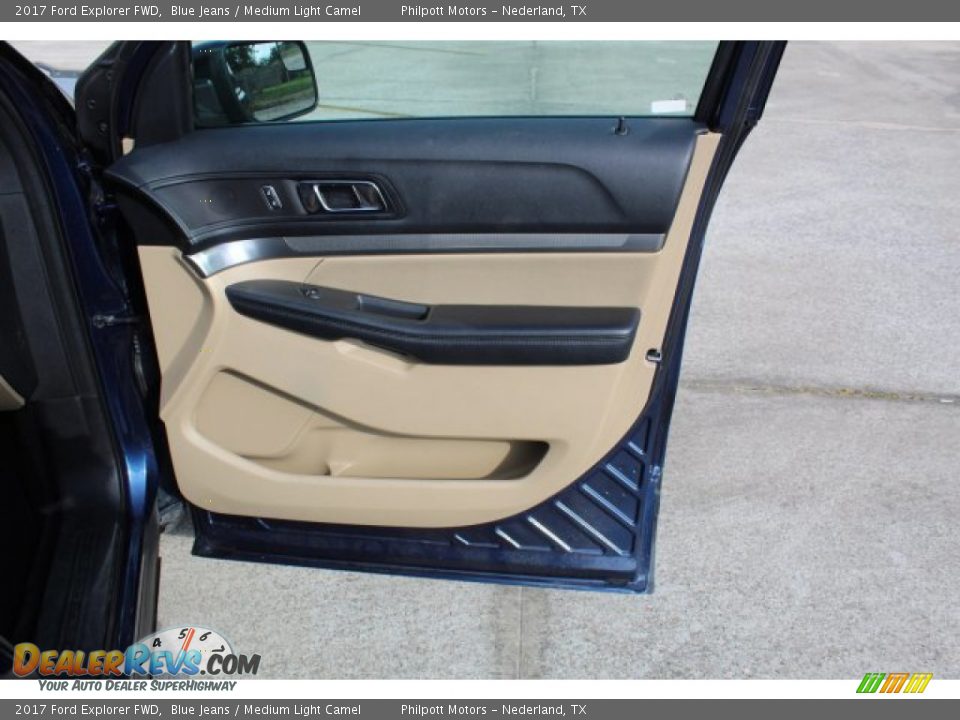 2017 Ford Explorer FWD Blue Jeans / Medium Light Camel Photo #30