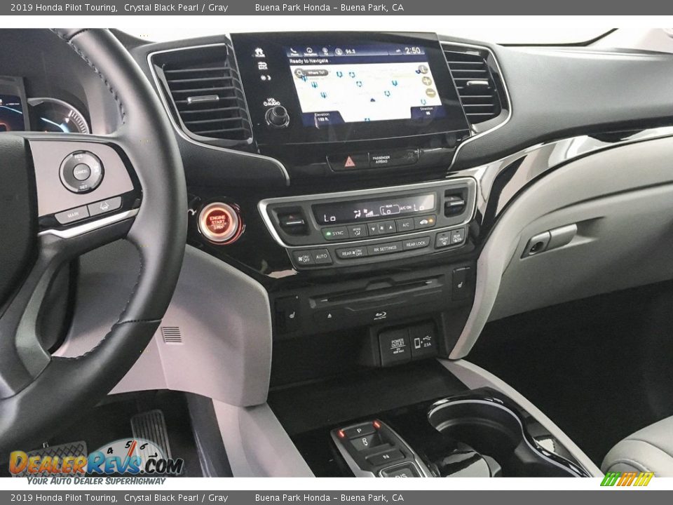 2019 Honda Pilot Touring Crystal Black Pearl / Gray Photo #6