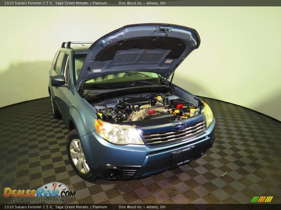 2010 Subaru Forester 2.5 X Sage Green Metallic / Platinum Photo #5