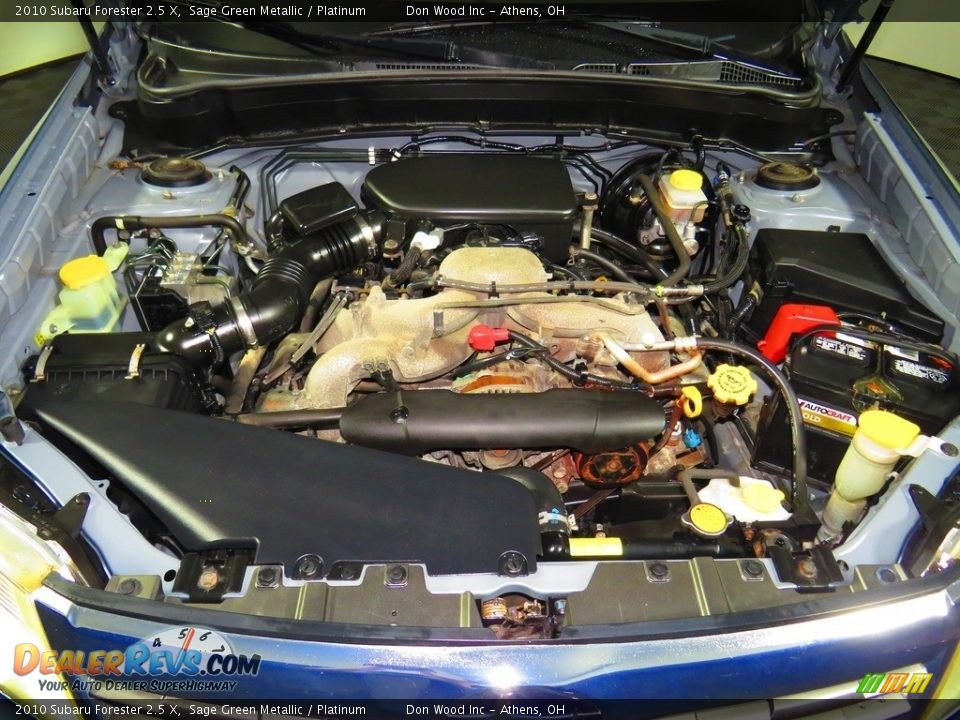 2010 Subaru Forester 2.5 X Sage Green Metallic / Platinum Photo #6