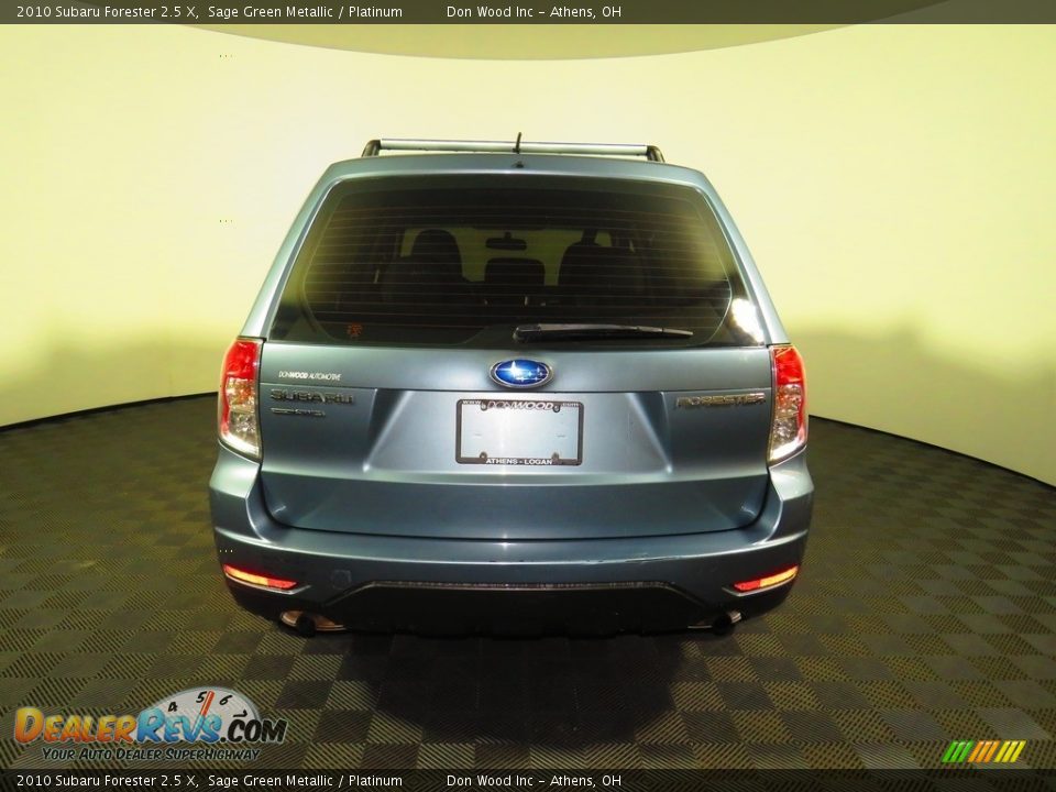 2010 Subaru Forester 2.5 X Sage Green Metallic / Platinum Photo #11