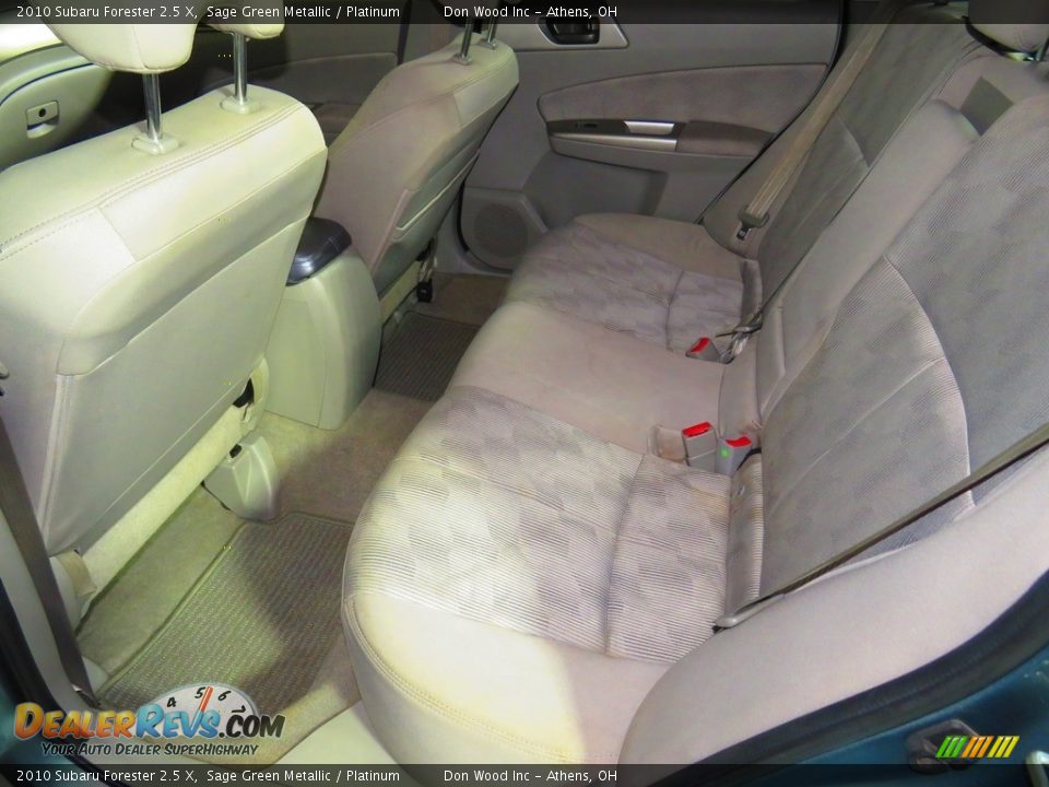 2010 Subaru Forester 2.5 X Sage Green Metallic / Platinum Photo #22