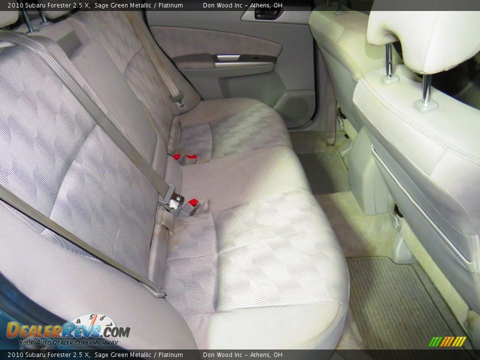 2010 Subaru Forester 2.5 X Sage Green Metallic / Platinum Photo #24