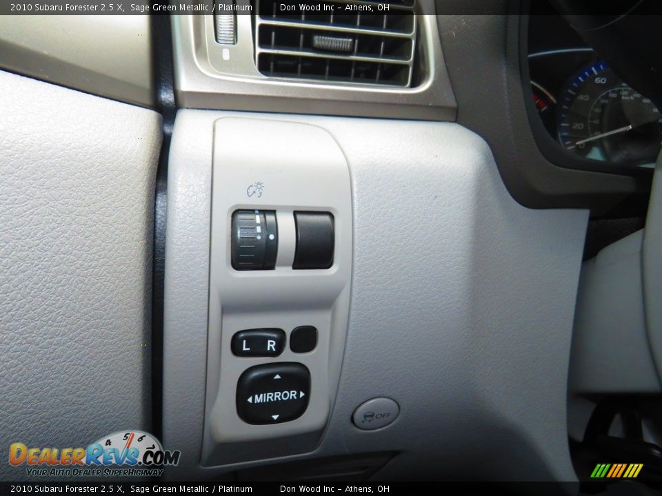 2010 Subaru Forester 2.5 X Sage Green Metallic / Platinum Photo #32