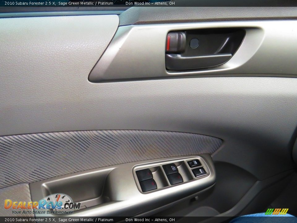 2010 Subaru Forester 2.5 X Sage Green Metallic / Platinum Photo #33