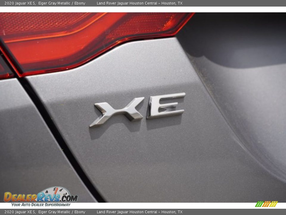 2020 Jaguar XE S Logo Photo #10
