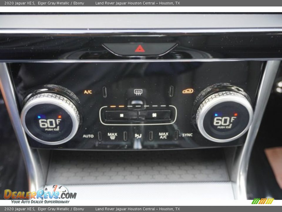 Controls of 2020 Jaguar XE S Photo #18