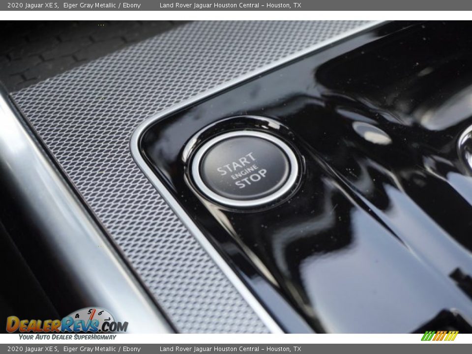 Controls of 2020 Jaguar XE S Photo #20