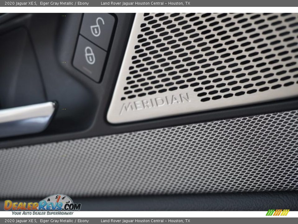 Audio System of 2020 Jaguar XE S Photo #25