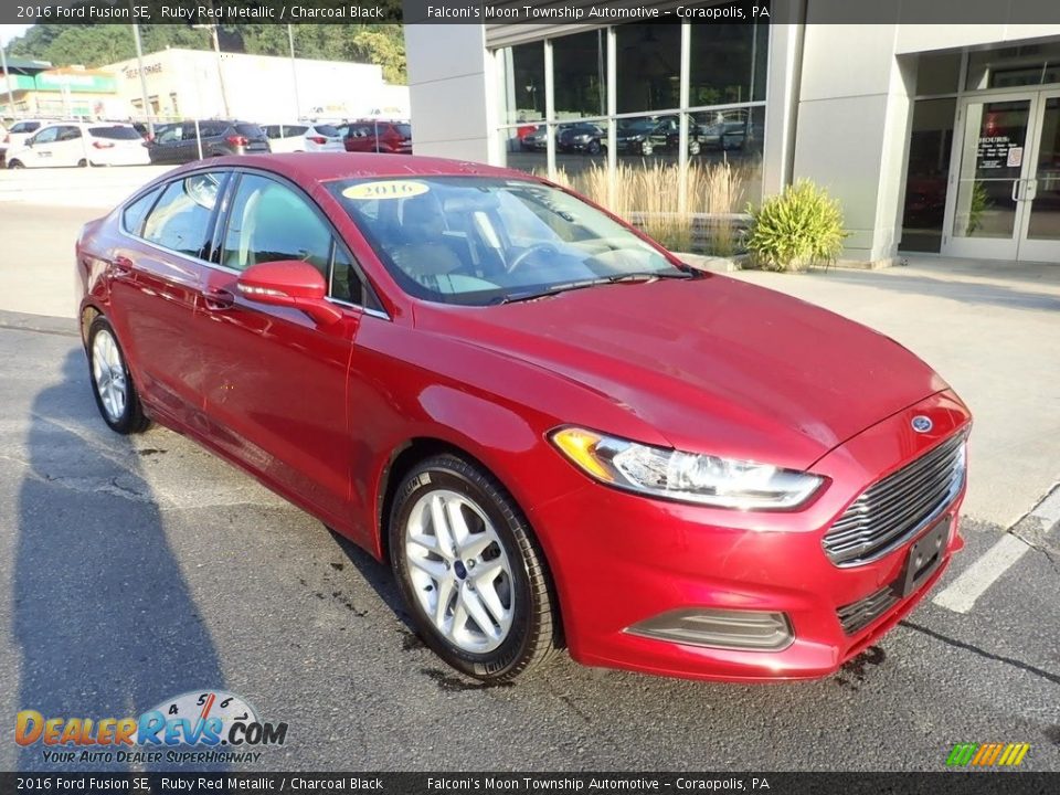 2016 Ford Fusion SE Ruby Red Metallic / Charcoal Black Photo #8