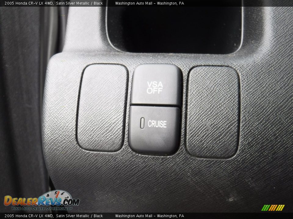 2005 Honda CR-V LX 4WD Satin Silver Metallic / Black Photo #15
