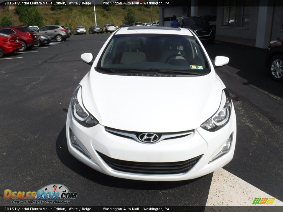 2016 Hyundai Elantra Value Edition White / Beige Photo #4