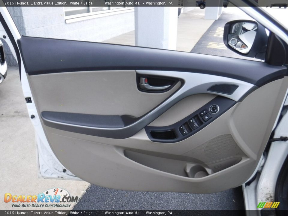 2016 Hyundai Elantra Value Edition White / Beige Photo #10