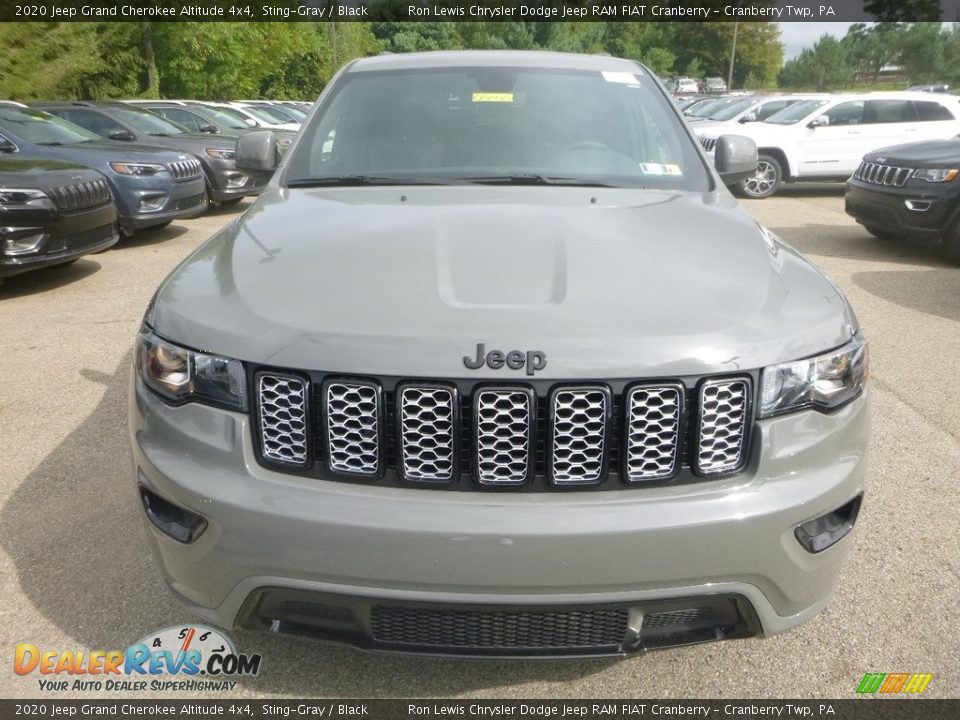 2020 Jeep Grand Cherokee Altitude 4x4 Sting-Gray / Black Photo #8