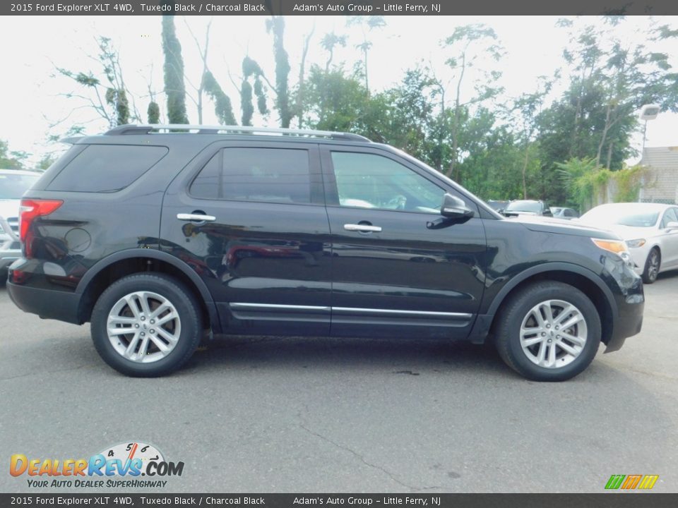 2015 Ford Explorer XLT 4WD Tuxedo Black / Charcoal Black Photo #4