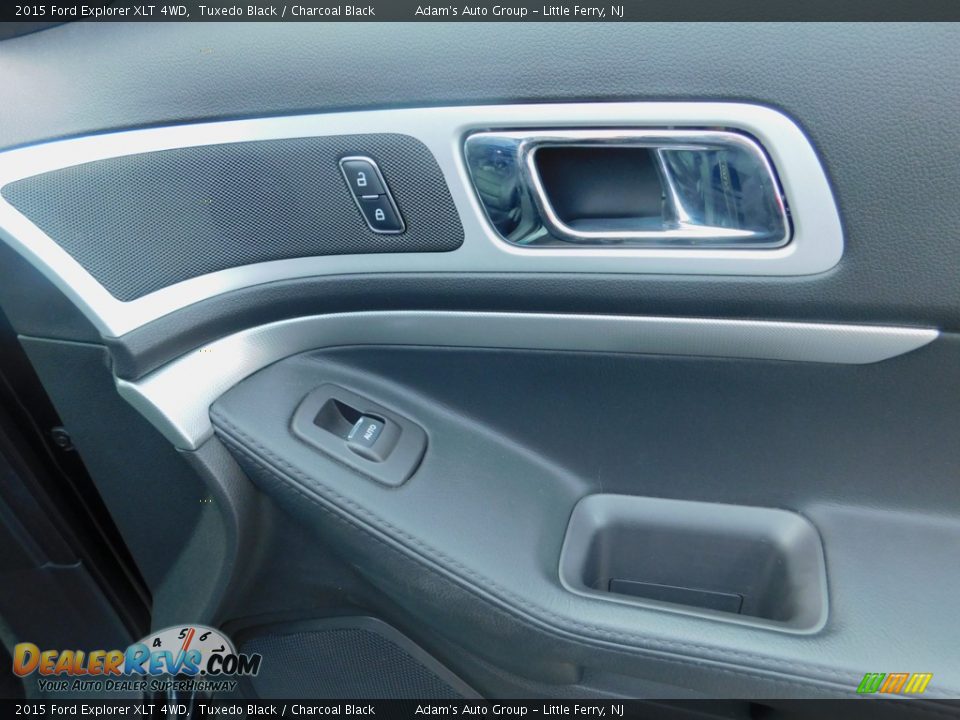 2015 Ford Explorer XLT 4WD Tuxedo Black / Charcoal Black Photo #20