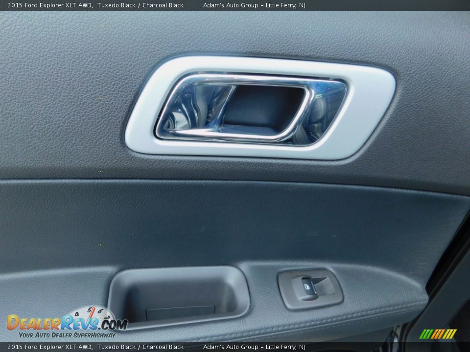 2015 Ford Explorer XLT 4WD Tuxedo Black / Charcoal Black Photo #29